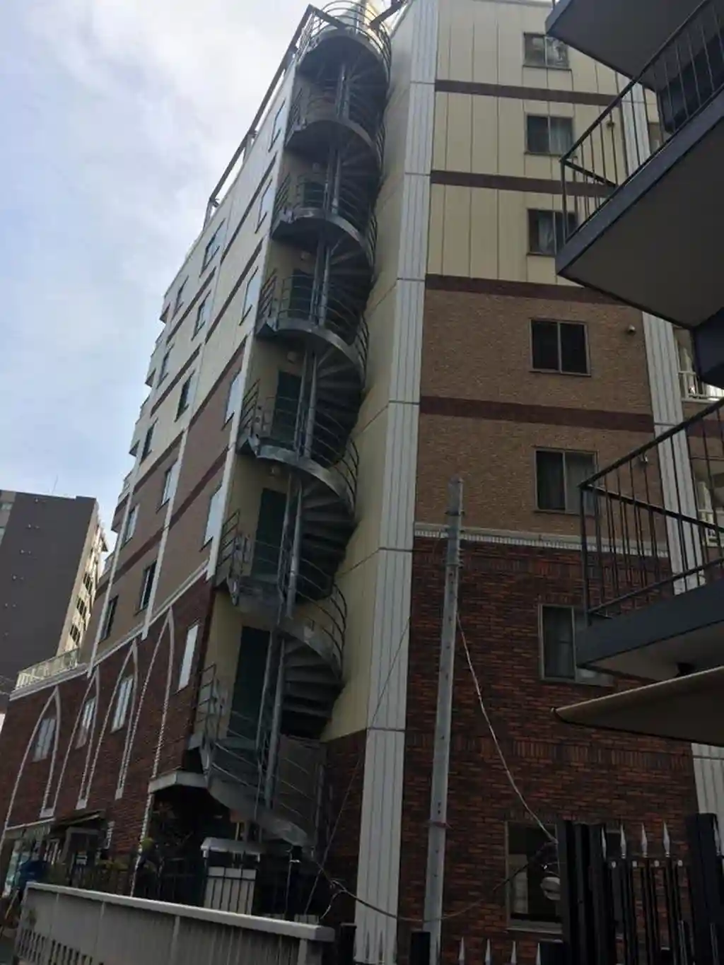 スワンレイクイン新宿 外観